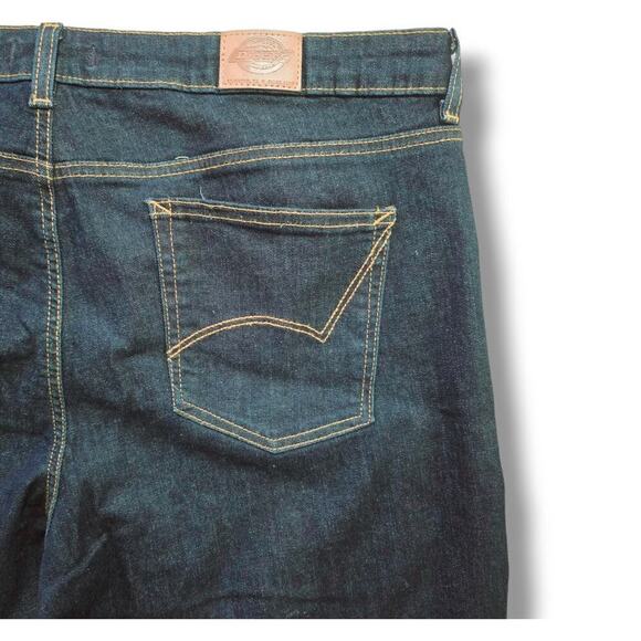 Dickies Women’s Blue Wash Denim Straight Leg Jeans - Size 16R - Picture 6 of 12